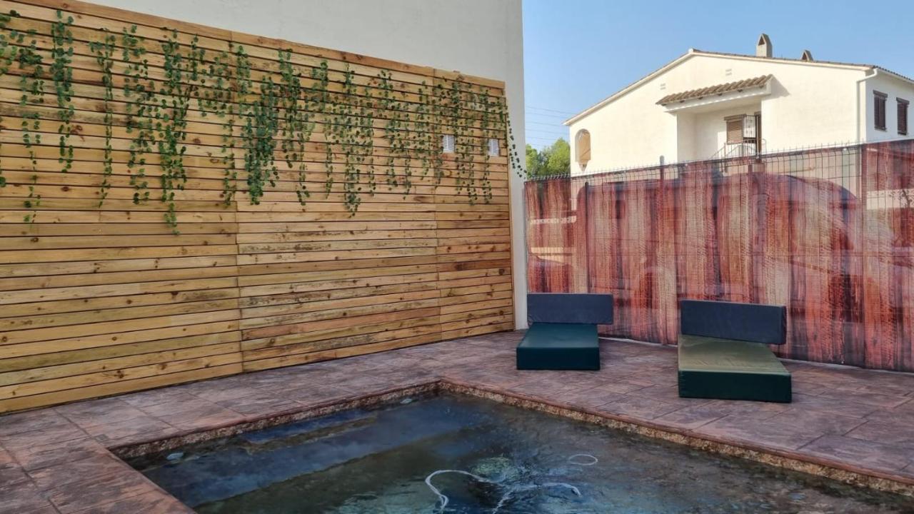 Zona5 Apartamentos Turisticos El Vendrell Exterior photo
